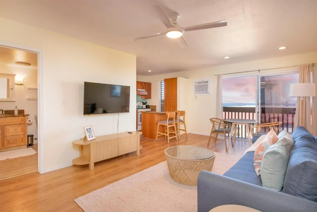 Kailani Kona-Ocean View, Top Floor Downtown W Pool كايلو كونا