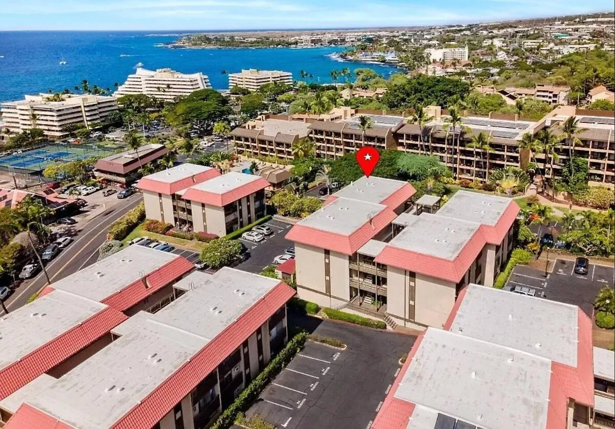 شقة Kailani Kona-Ocean View, Top Floor Downtown W Pool كايلو كونا